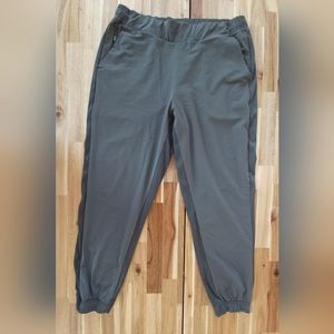 Athleta textured Brooklyn women's jogger